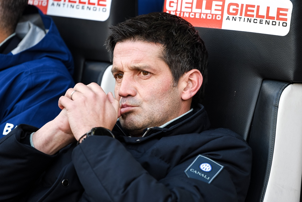Inter lui Chivu în scădere: distanța față de Milan se micșorează din nou