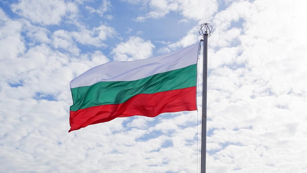 Bulgaria, sub presiunea SUA: Ghiurov cere reevaluarea participării la Consiliul pentru Pace