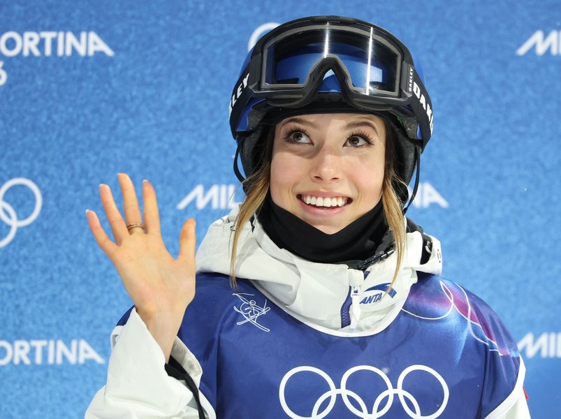 Sportivă chineză-americană, amenințată cu moartea la JO