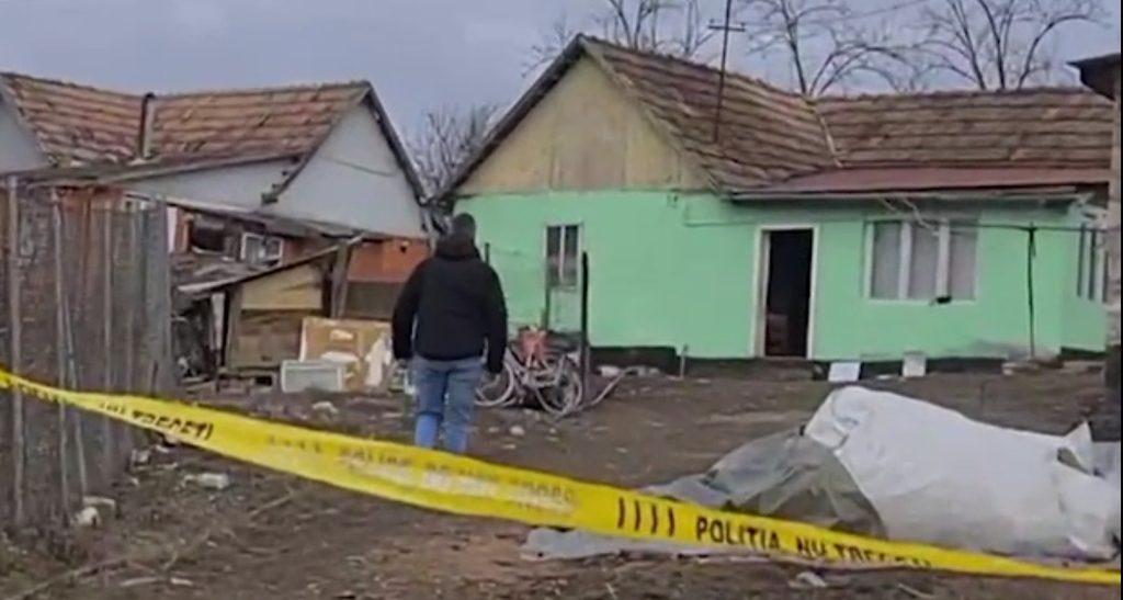 Bărbat și-a ucis mama cu drujba și apoi s-a sinucis în Mureș