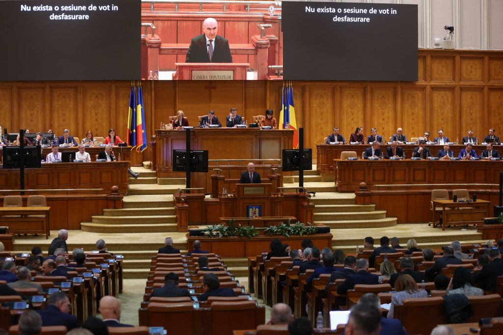 Vot final azi în Parlament pe bugetul 2026, premierul prezent pe tot parcursul dezbaterilor