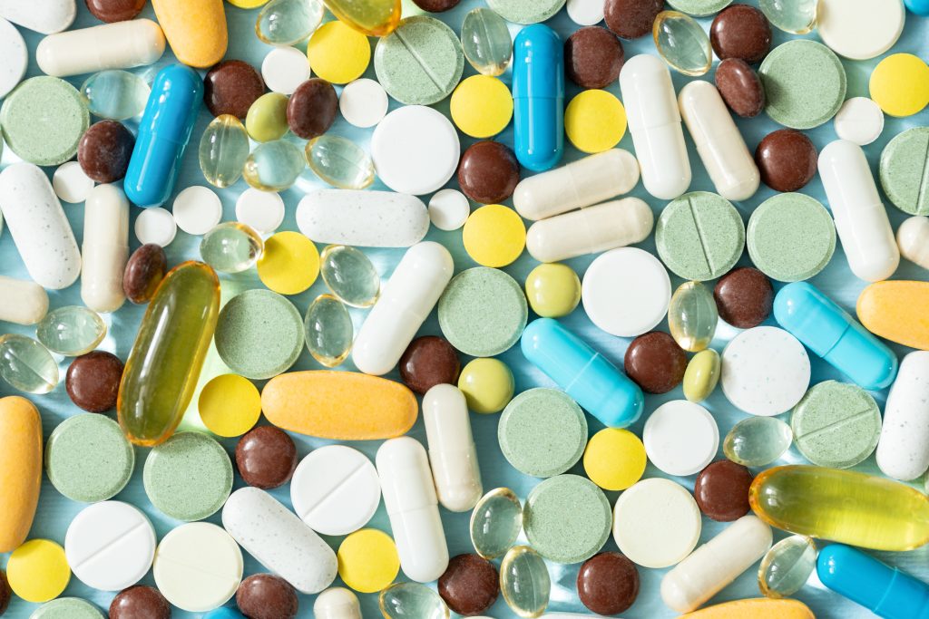 Compensarea medicamentelor: buget majorat, un pas înainte
