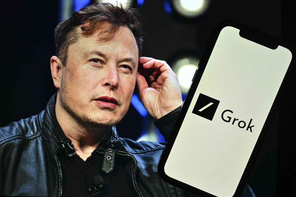 Musk îi atacă dur pe procurorii parizieni: „Sunt înapoiați mintali