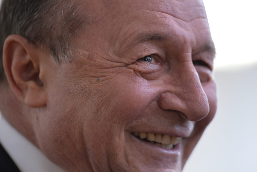 Băsescu: Bolojan a evitat intrarea României în Junk, dar a lovit puternic economia