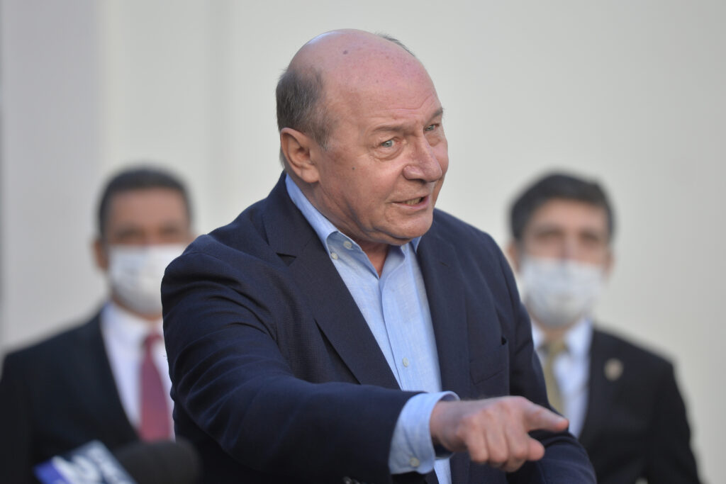 Băsescu avertizează: „România nu e în siguranță” și atacază dur pe Rutte