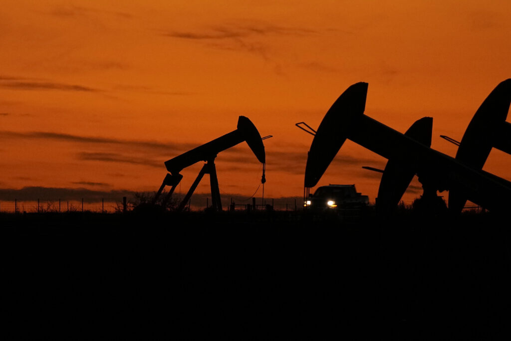 Iranul amenință Arabia Saudită și aliații săi cu atacuri energetice după lovitura Israelului