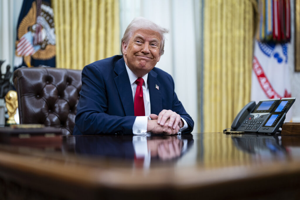 Monedă de aur cu Trump, aprobată de Trezoreria SUA