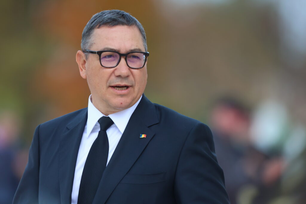 Ponta anunță o acțiune în judecată împotriva Oanei Țoiu: „Sunt niște scelerați!