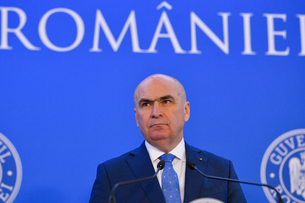 Bolojan: România nu poate izola piața carburanților de efectele din Orient