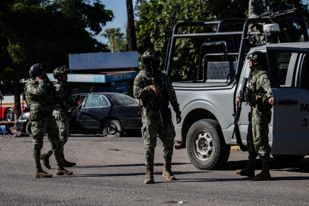 Mexic: 11 morți într-un raid al armatei împotriva liderului cartelului Sinaloa