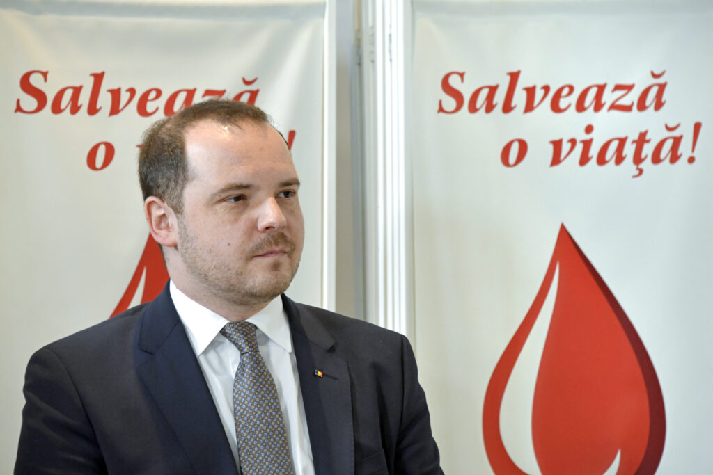 Rogobete: Vaccin anti-HPV și în farmacii, posibil în viitor