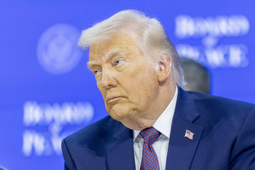 Trump cere vot prin poștă, deși acuză fraudă electorală prin corespondență