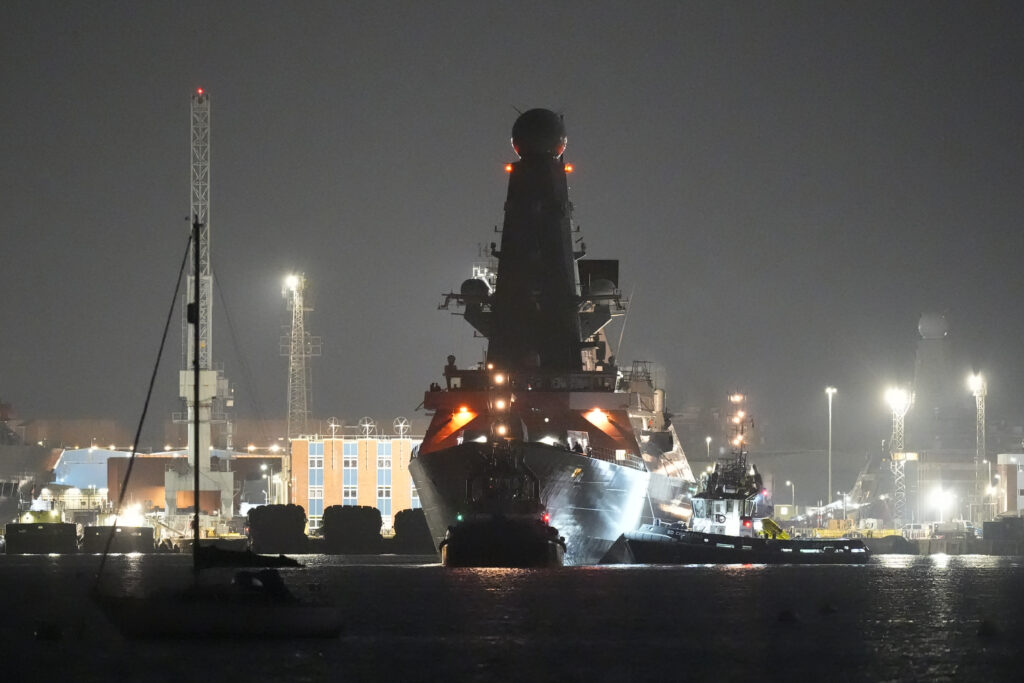 HMS Dragon în estul Mediteranei, confirmă Marea Britanie
