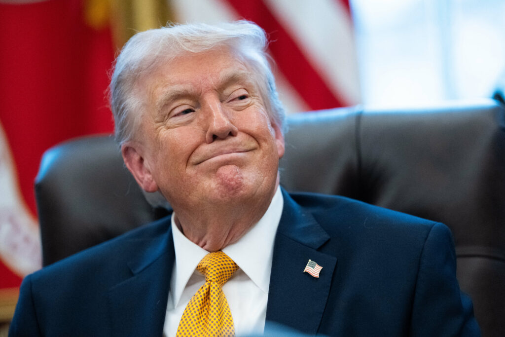 Susținere-record scăzută pentru Trump: 36% după scumpirea carburanților