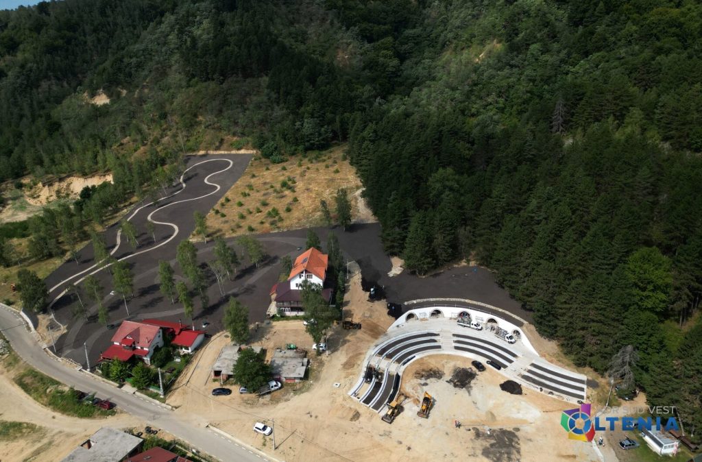 SALROM vrea să exploateze grafitul de la Baia de Fier cu proiecte de 628 milioane euro