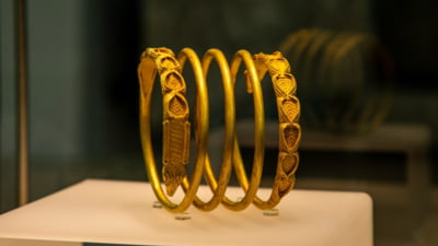 Tezaur dacic și celtic descoperit în Neamț; descoperitorii pot primi o recompensă