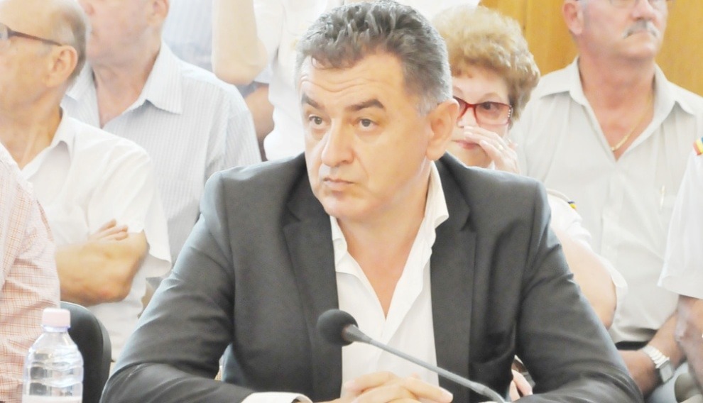Război pe „Intrarea Lămâiței” între primarul PSD și parlamentarii din Pitești