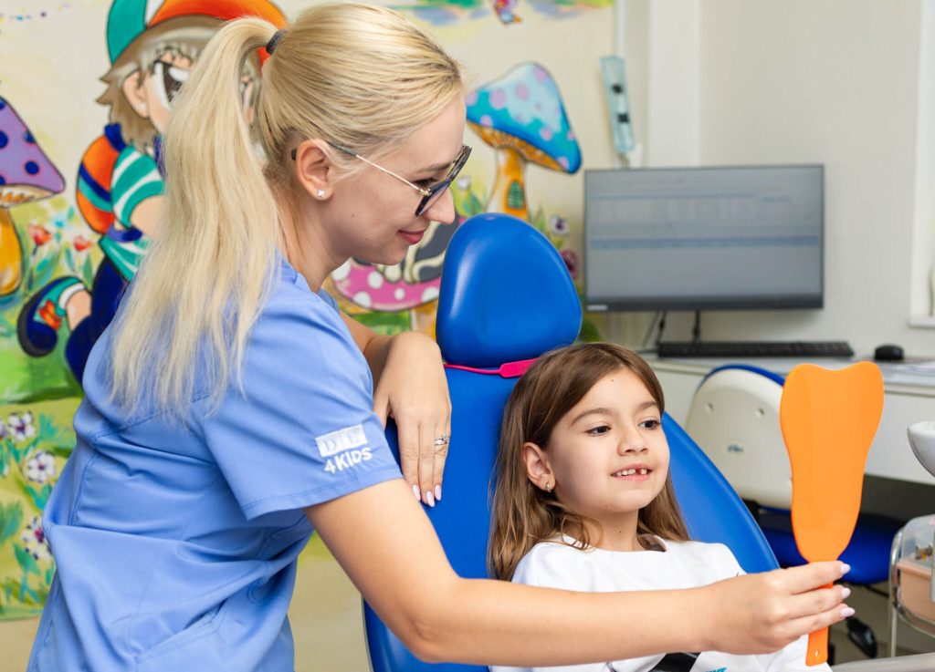 Dr. Alexandra Nițu: Sănătatea dentară a mamei, esențială pentru copil!