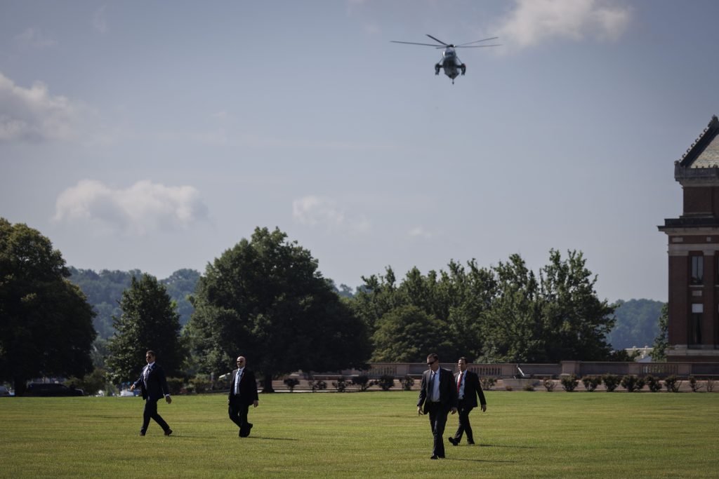 Drone detectate lângă baza americană cu Rubio și Hegseth