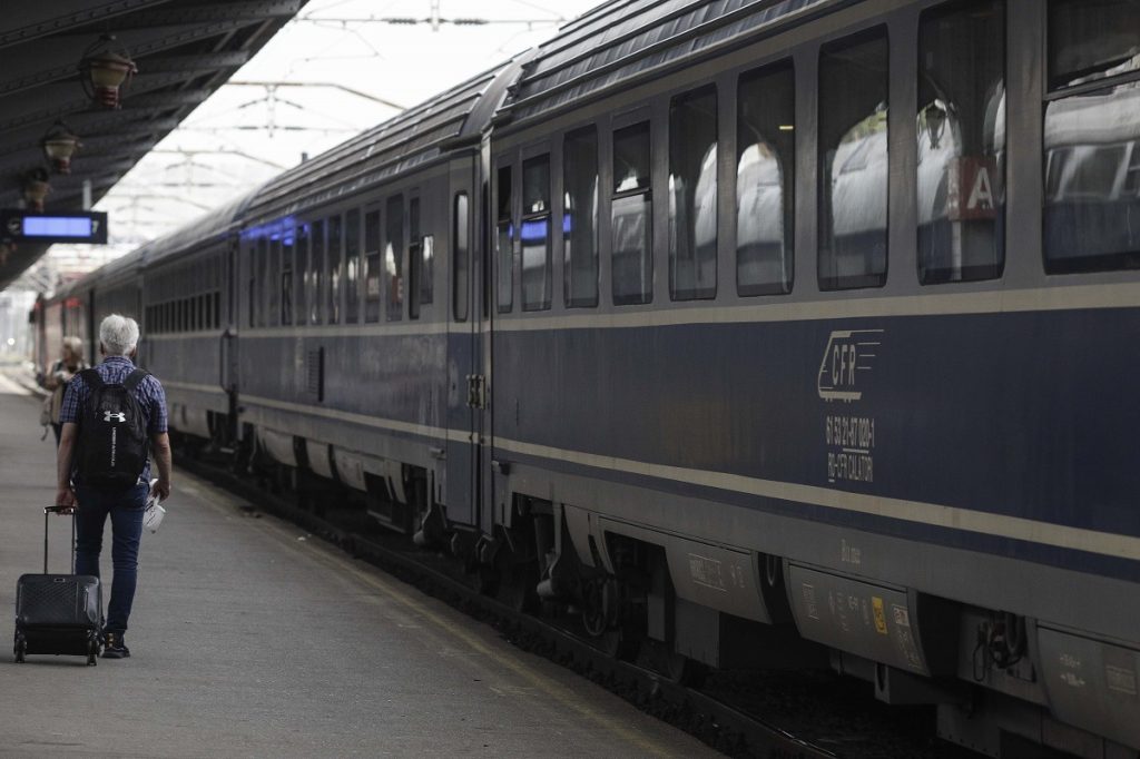 Circulația trenurilor Baia Mare – Viena, deviată în Ungaria până în decembrie