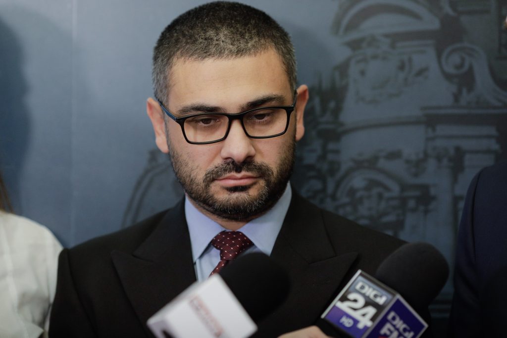 Ministrul Muncii: Coaliția încă are șanse, dar ridică semne de întrebare