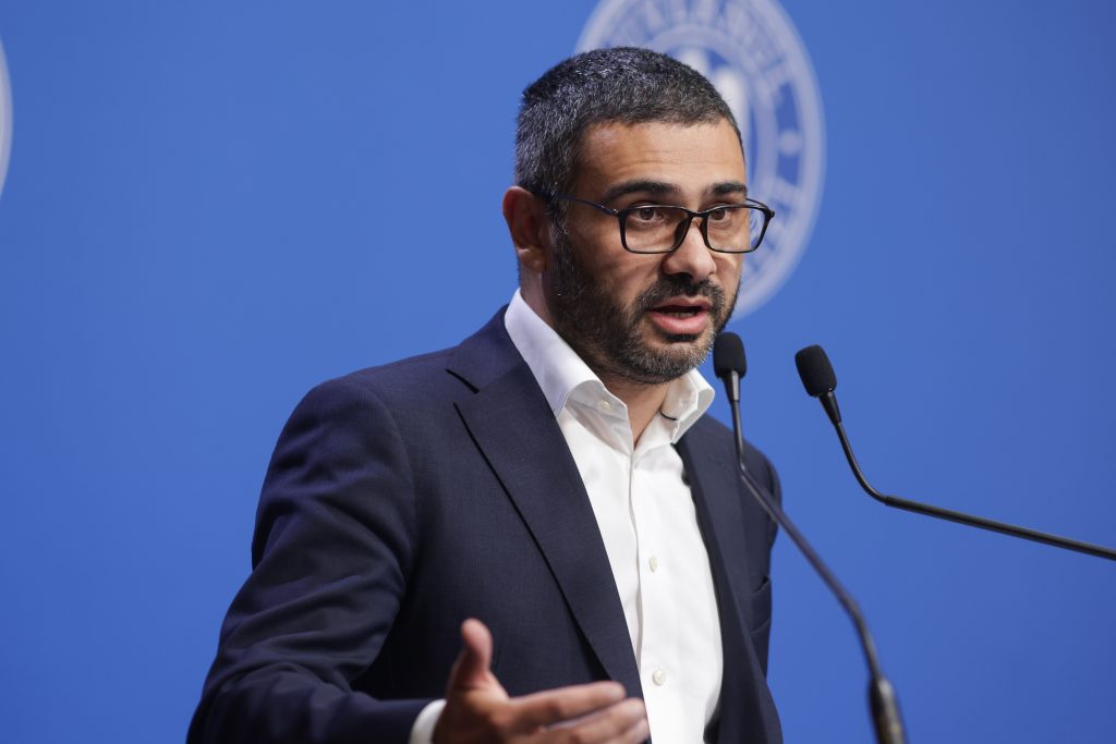 Manole: Dacă cineva pleacă din Ministerul Muncii, acela va fi ministrul