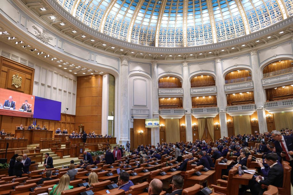 Vot final în Parlament: bugetul țării, decis azi după negocieri tensionate