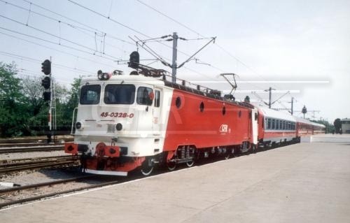 Circulația feroviară Holdea-Margina reluată după deraierea locomotivei