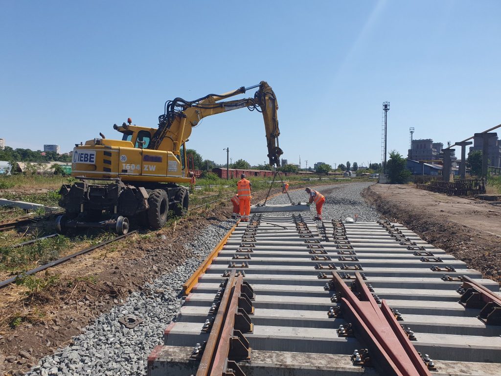 Tunelul lui Anghel Saligny, construit acum 125 de ani, se redeschide pentru trenuri