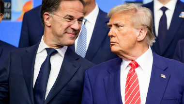 Rutte se ferește de criticile lui Trump la adresa NATO și discută soluții comune