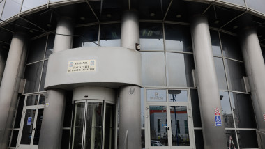 Înalta Curte suspendă comitetul lui Ilie Bolojan pe Justiție