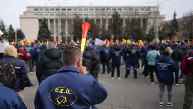 Minierii din Gorj ies în stradă: „Protest” la Guvern față de tăieri la CE Oltenia