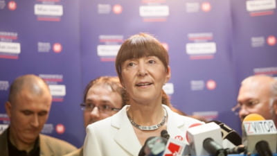 Monica Macovei refuză munca în folosul comunității și cere anularea pedepsei