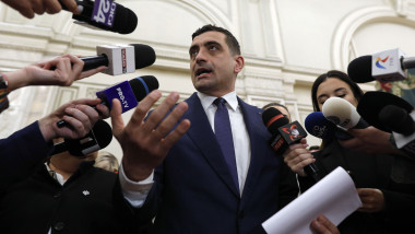 AUR contestă la CCR legea bugetului pe 2026: „Opoziție totală” a lui George Simion