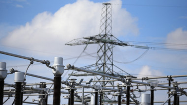 UE oferă 30 mld euro pentru energie ieftină, anunță Nicușor Dan