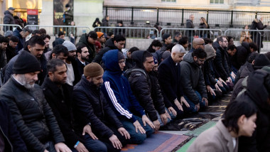 Rugăciune publică la Londra stârnește scandal: „Dominație islamică