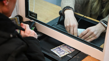 Ultima șansă pentru 10% reducere la impozite. Ce pierd cei care nu achită taxele locale la timp