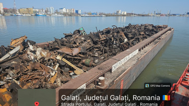 Barjă cu deșeuri suspecte din Moldova oprită în Portul Galați, nereguli grave descoperite