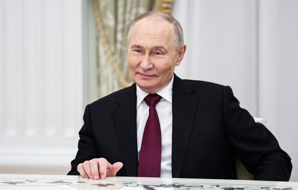 Spioni lui Putin recrutați cu 5.000 de euro: Expertul avertizează asupra noilor tactici de recrutare.