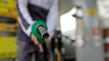Impactul interdicției exporturilor de motorină SUA asupra Europei
