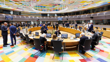 Liderii UE dezbat consolidarea apărării în fața războaielor din Ucraina și Orientul Mijlociu