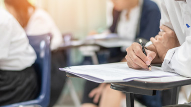 Bac 2026: Simulare cu modele de subiecte pentru alegerea profilului