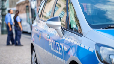 Mister în Germania: 35 de dinţi umani găsiţi pe trotuar în Giessen
