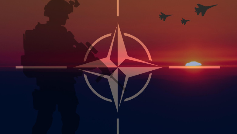 NATO retrage trupele din Irak și le relocatează în Europa