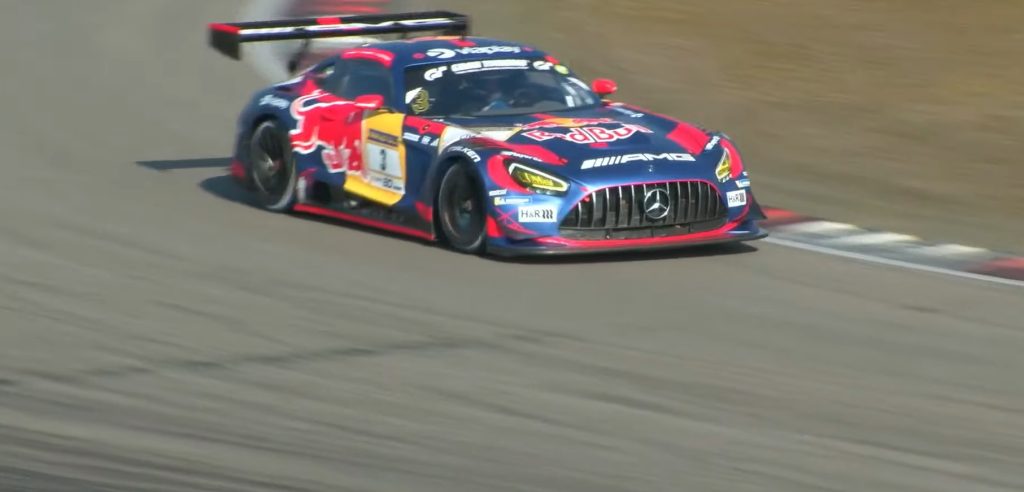 Verstappen surprinde pe Nurburgring, pole position cu mașina lui Mercedes