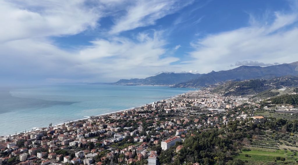 Vallecrosia italiană își schimbă numele pentru a atrage turiști