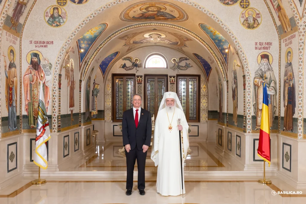 Nirenberg, noul ambasador SUA, discută cu Patriarhul Daniel la București