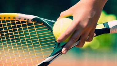 Voci în minte” – O jucătoare de tenis se luptă după scăderea în clasament