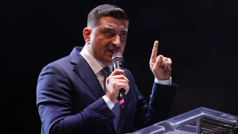 Simion: AUR refuză să fie complice la transformarea românilor în cerșetori