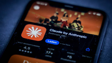 Claude, agentul AI al Anthropic, folosește computerul utilizatorilor pentru automatizări